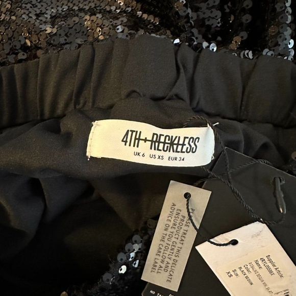 4th + Reckless Drape Sequin Mini Skirt | Black | Size XS (NWT) - Picture 8 of 10